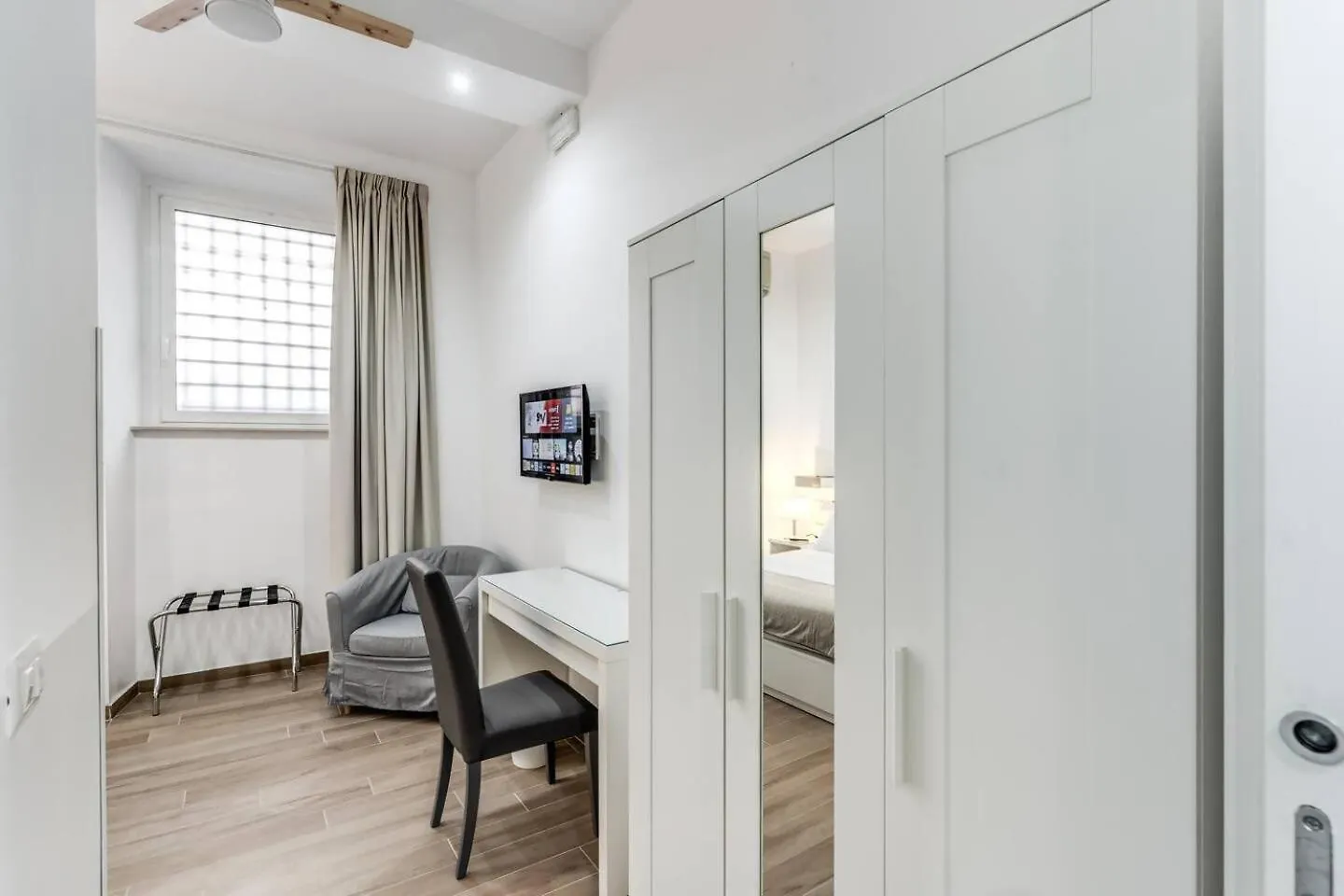 New Flat In Front Stpeter Square Apartment Rome Italy