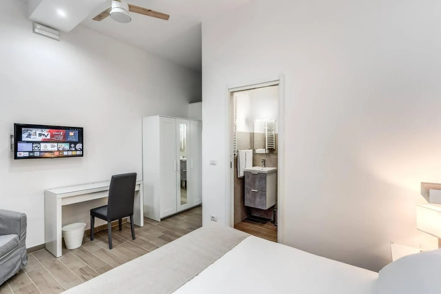 New Flat In Front Stpeter Square Apartment Rome