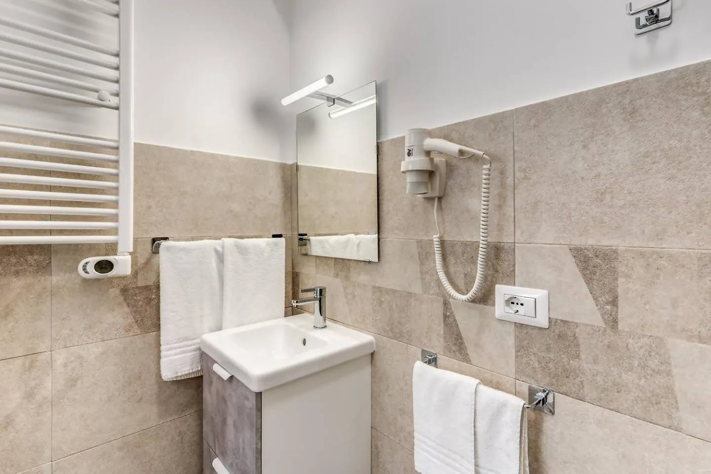 New Flat In Front Stpeter Square Apartment Rome